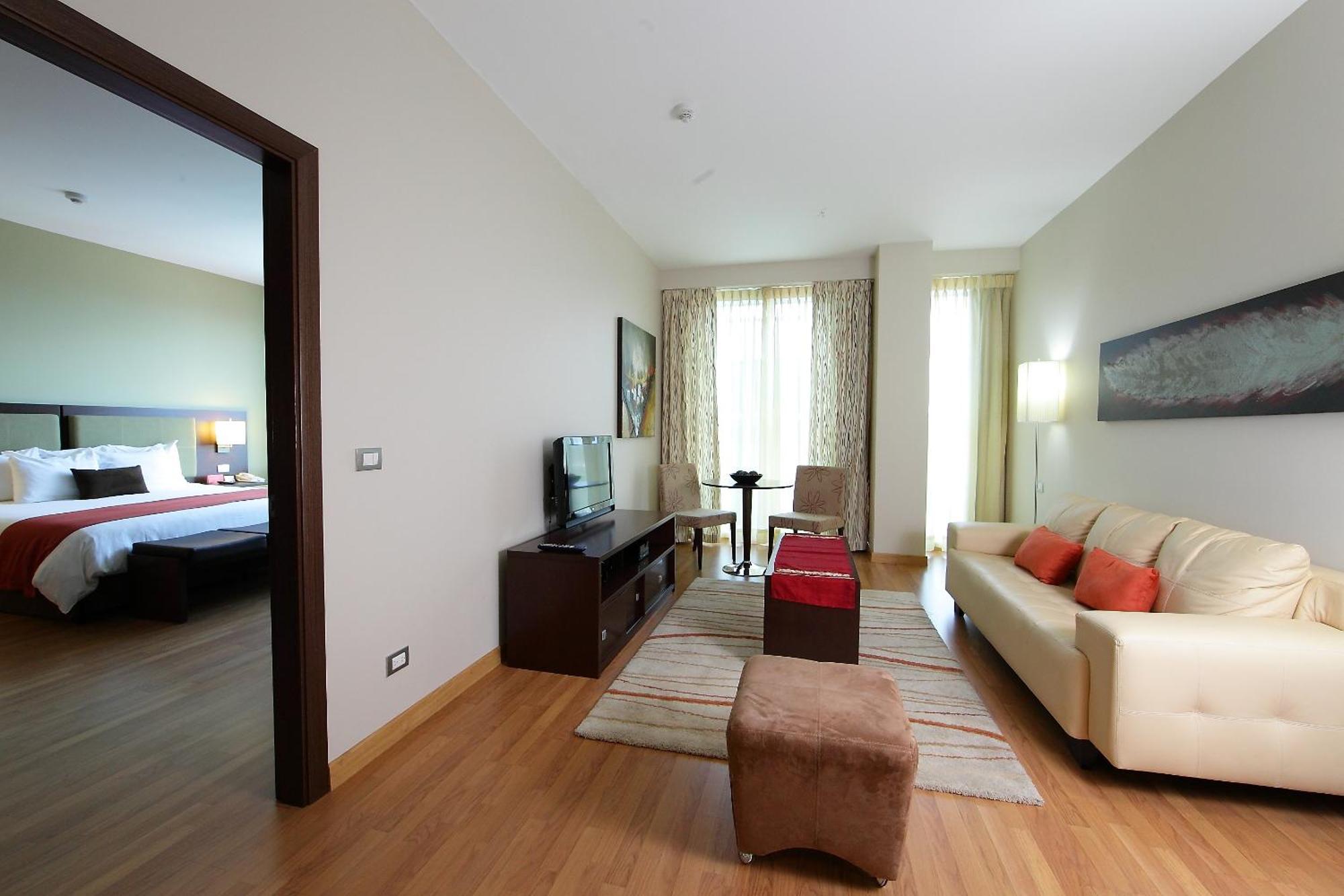 Master Suite,62964664:JPEG